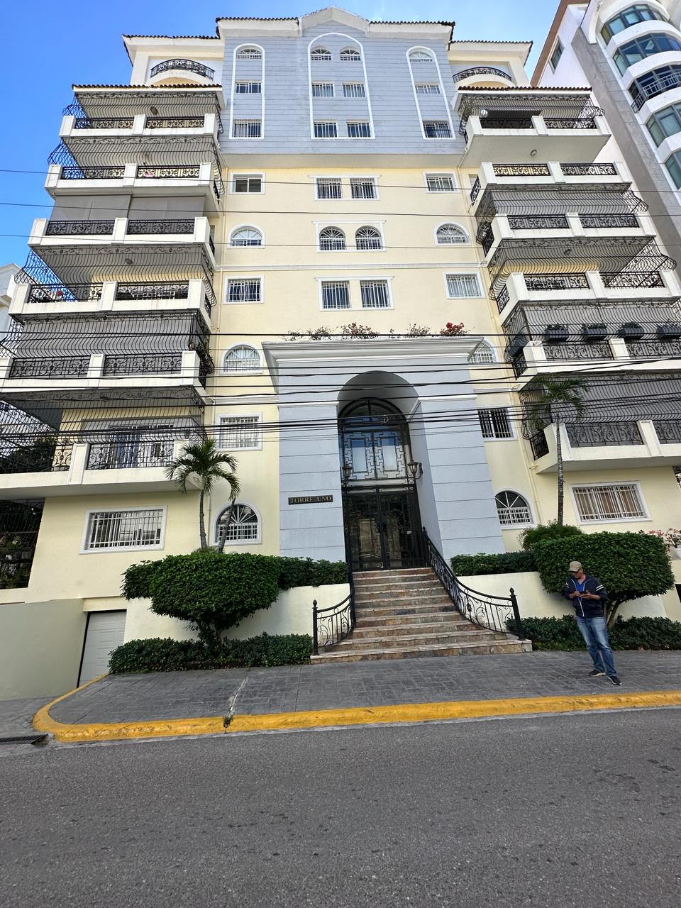 b998d8b6-02ec-469e-9222-797662cc6a30