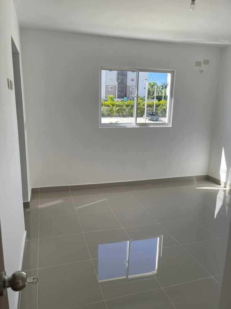 3a4fb0b1-c8d3-489f-b18a-b2c52860e2a1