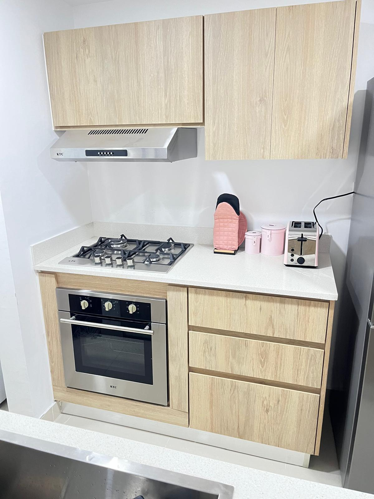 8c3c3675-879b-478b-bab2-79422e1b4e9f