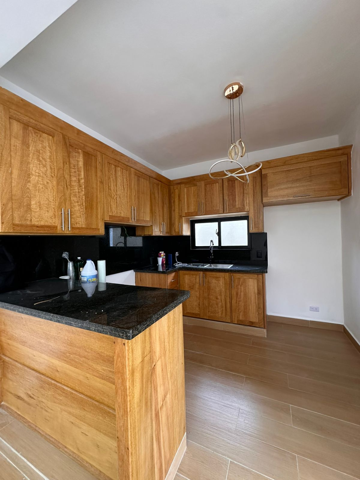 eea8aae7-1ab9-42f1-8db4-931b7c515849