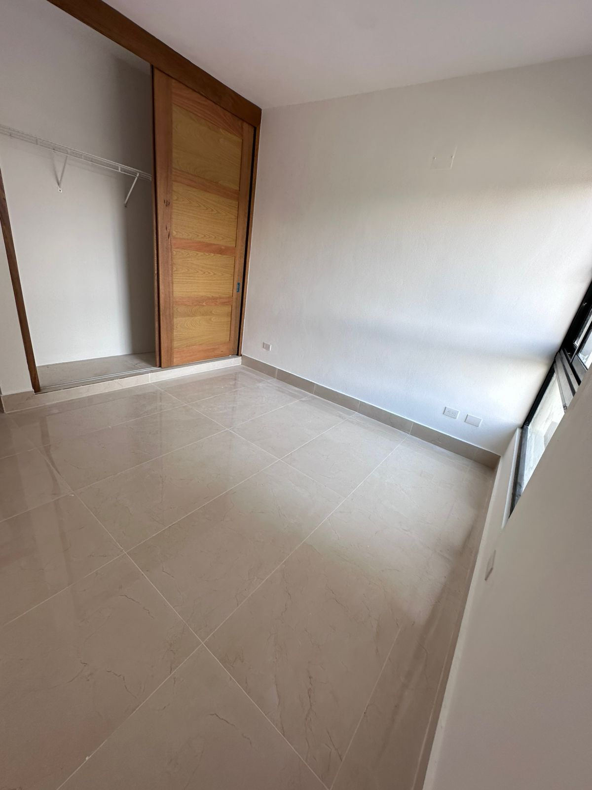 1931fe42-360c-41e0-8e9e-3596734c320f