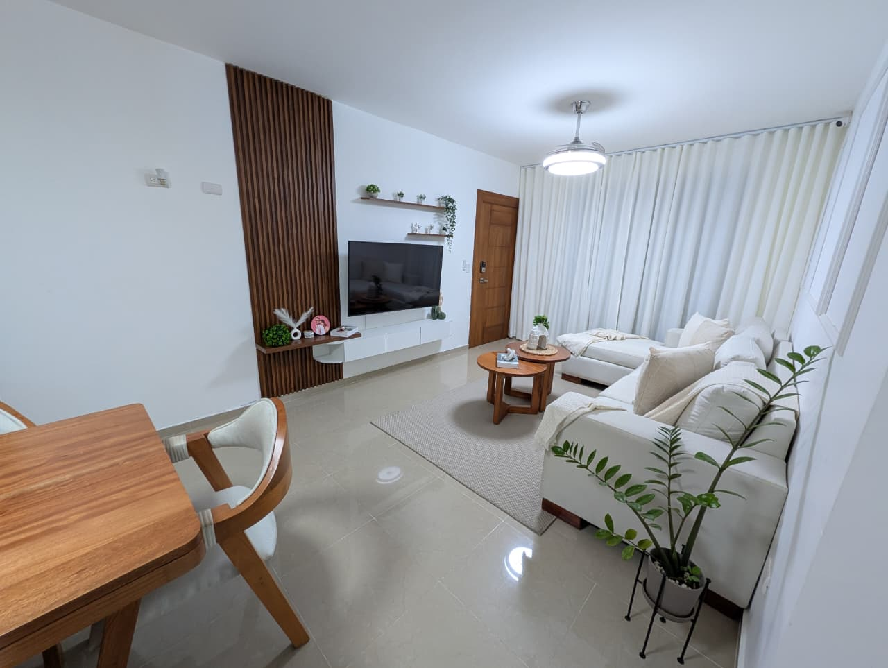 4a053aeb-637b-47a6-86f9-34b75d1b653e