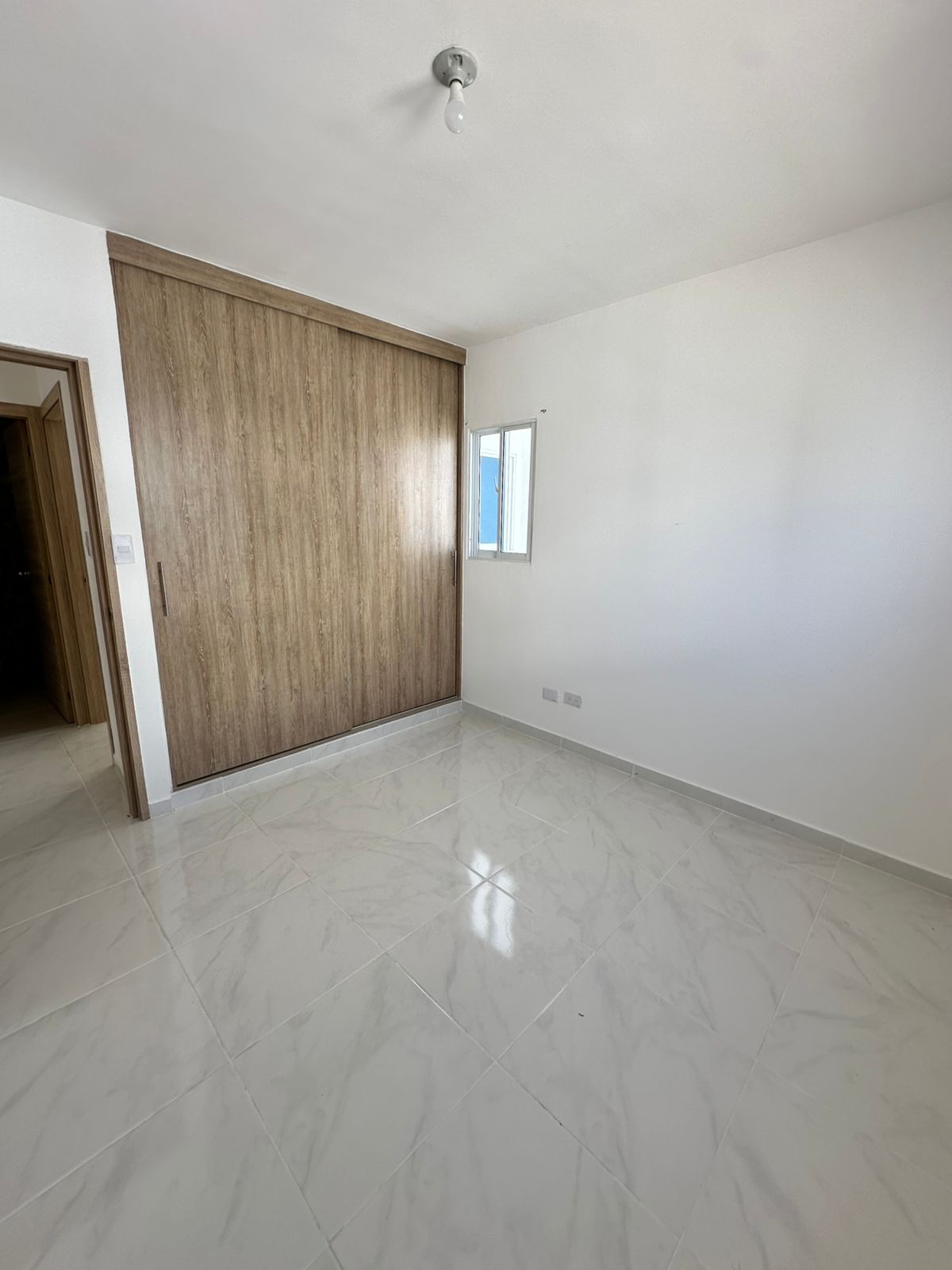 5208167d-e1bc-41fb-957a-877a1482c88c