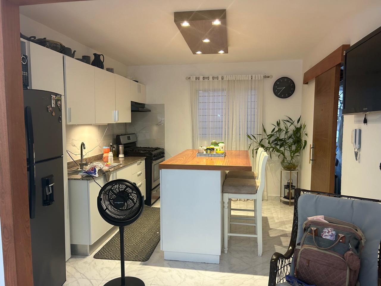 73084a9b-b073-4ca6-bd10-7b2da03b3768