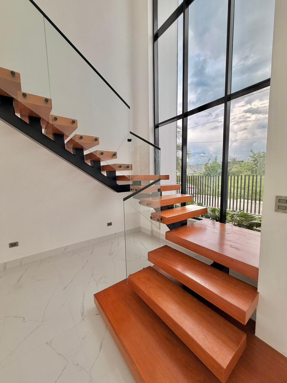 7ffc9f2f-eb08-4f3d-8475-c102056b238a