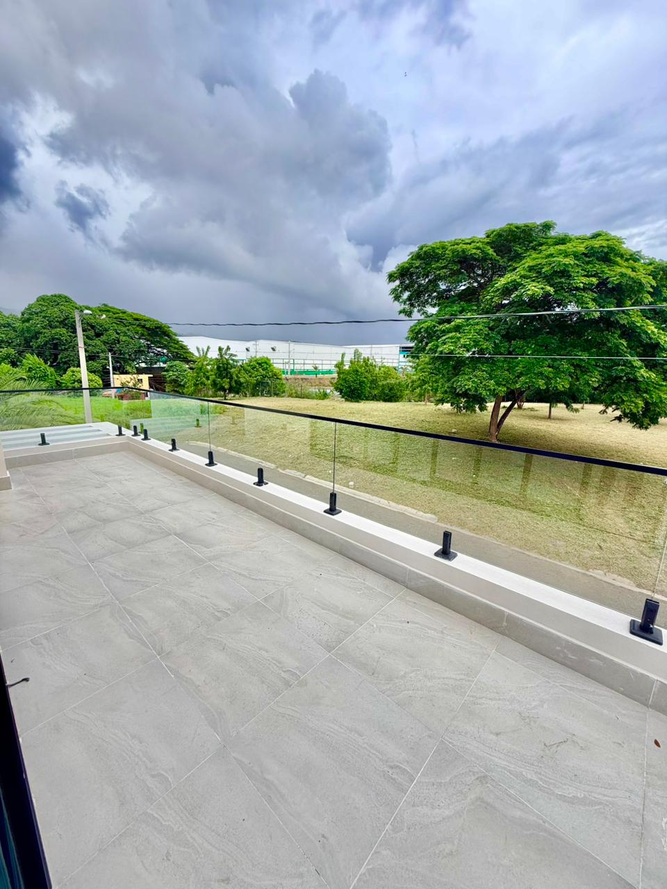 814ac499-89af-4e9e-b278-1a3351dcc8ed