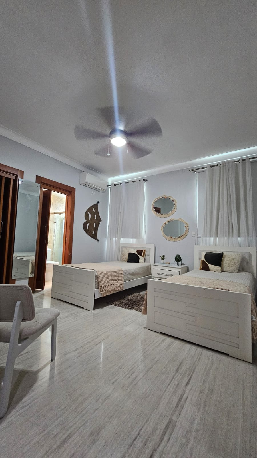 9c78f7b1-3e16-44d9-b092-8e65bab66312