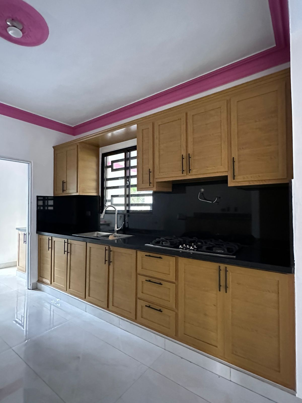 1c9771d8-fdc8-43d6-8a5f-ccb14a321f87