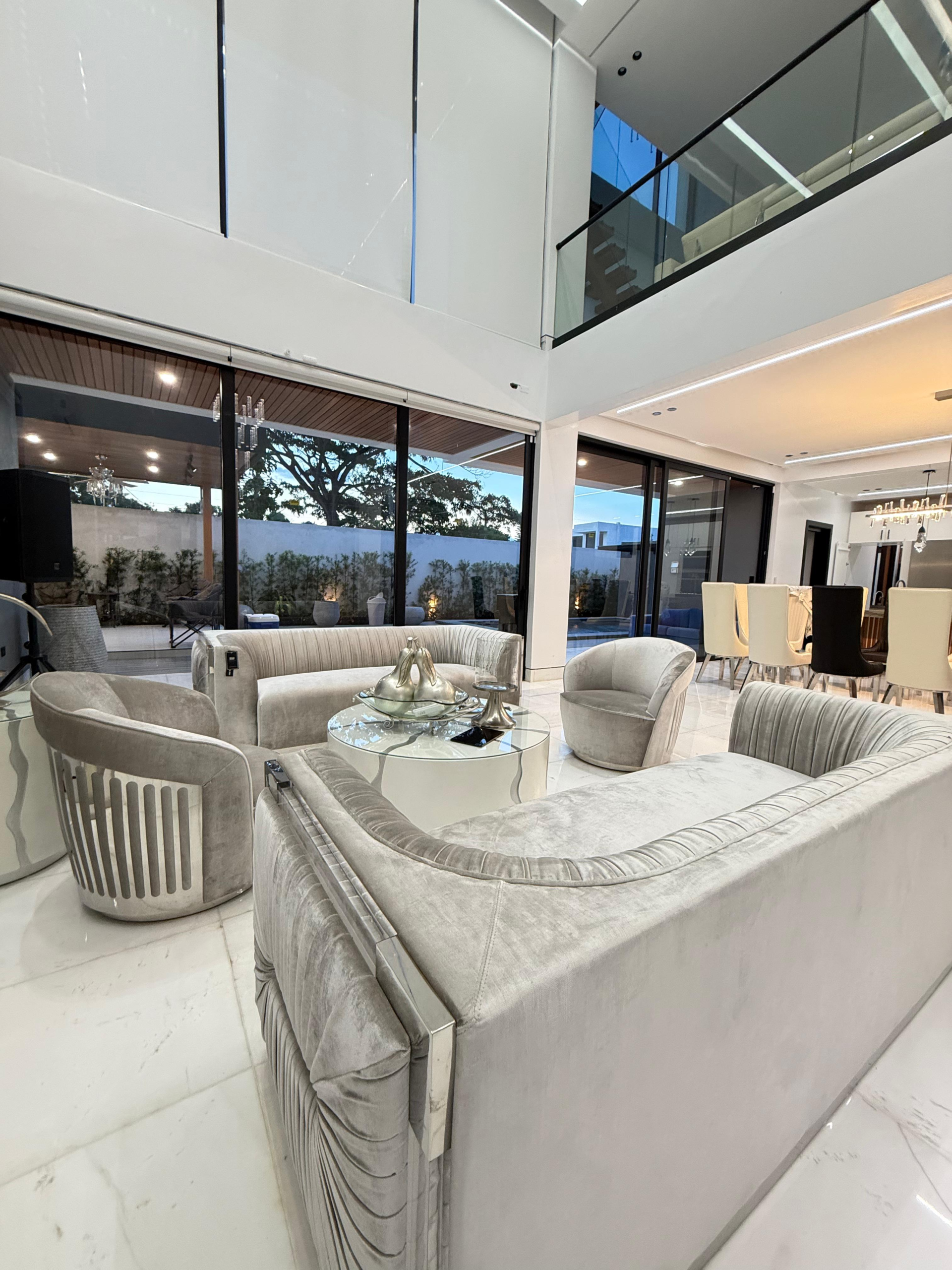 25a07388-1fef-412e-93c8-a00c05c90f7f