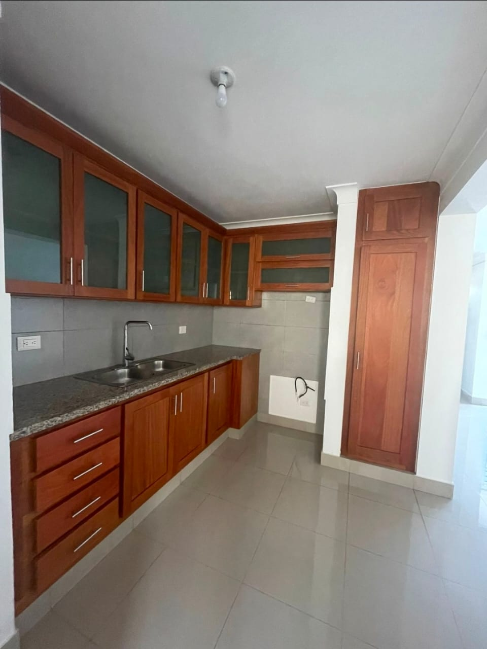 5a7ef4f5-1d96-45cd-8862-8f24726afba7