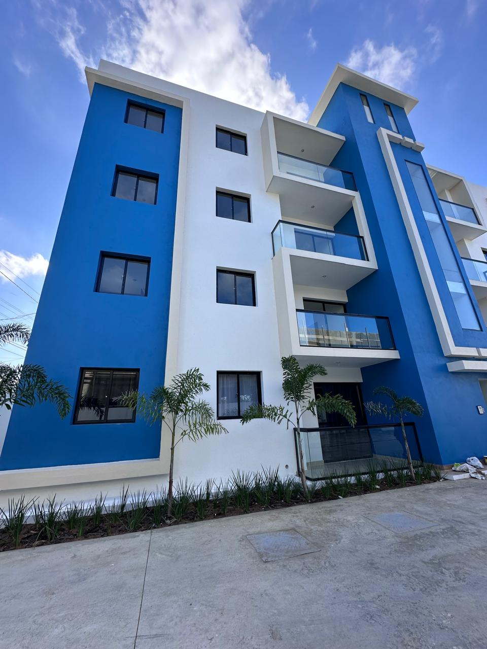 9fa5759a-8027-4b16-a8c9-0a14a7120995