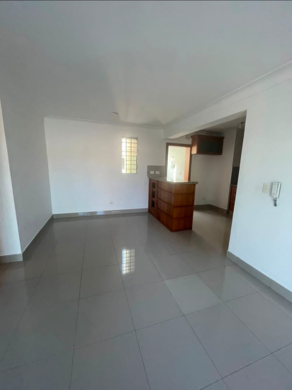 c4ad3e69-189d-4798-8450-24b6e9934d12