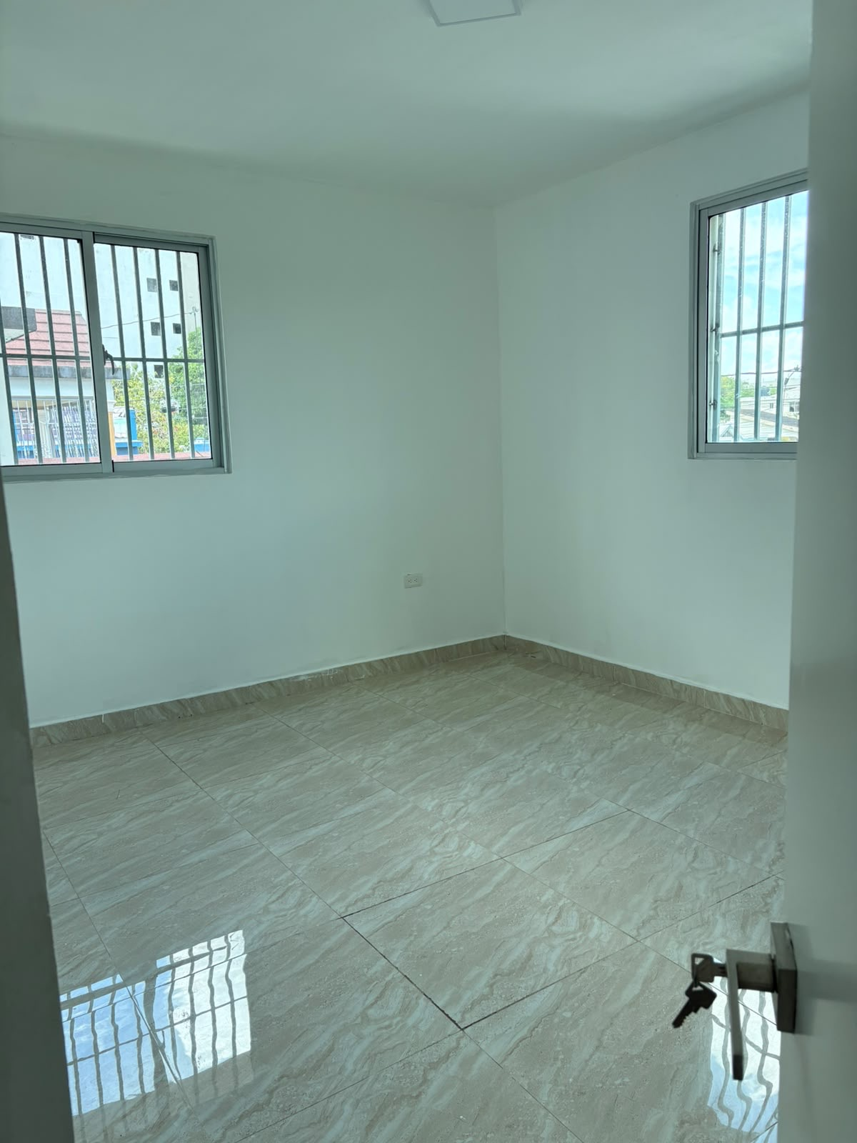 f23869d9-cfa8-41f2-b07a-0749889557ea
